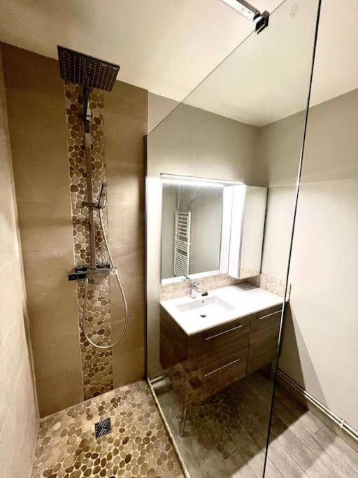 Superbe Appartement Avec Parking La Rochelle  Exterior photo