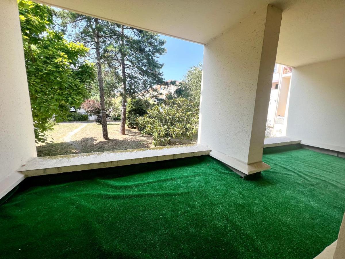 Superbe Appartement Avec Parking La Rochelle  Exterior photo
